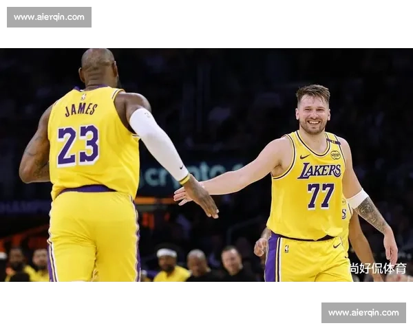 魔术师点破湖人争冠关键:东契奇需复制詹皇路径,减重自律成首要任务 魔术师点破湖人争冠关键:东契奇需复制詹皇路径,减重自律成首要任务